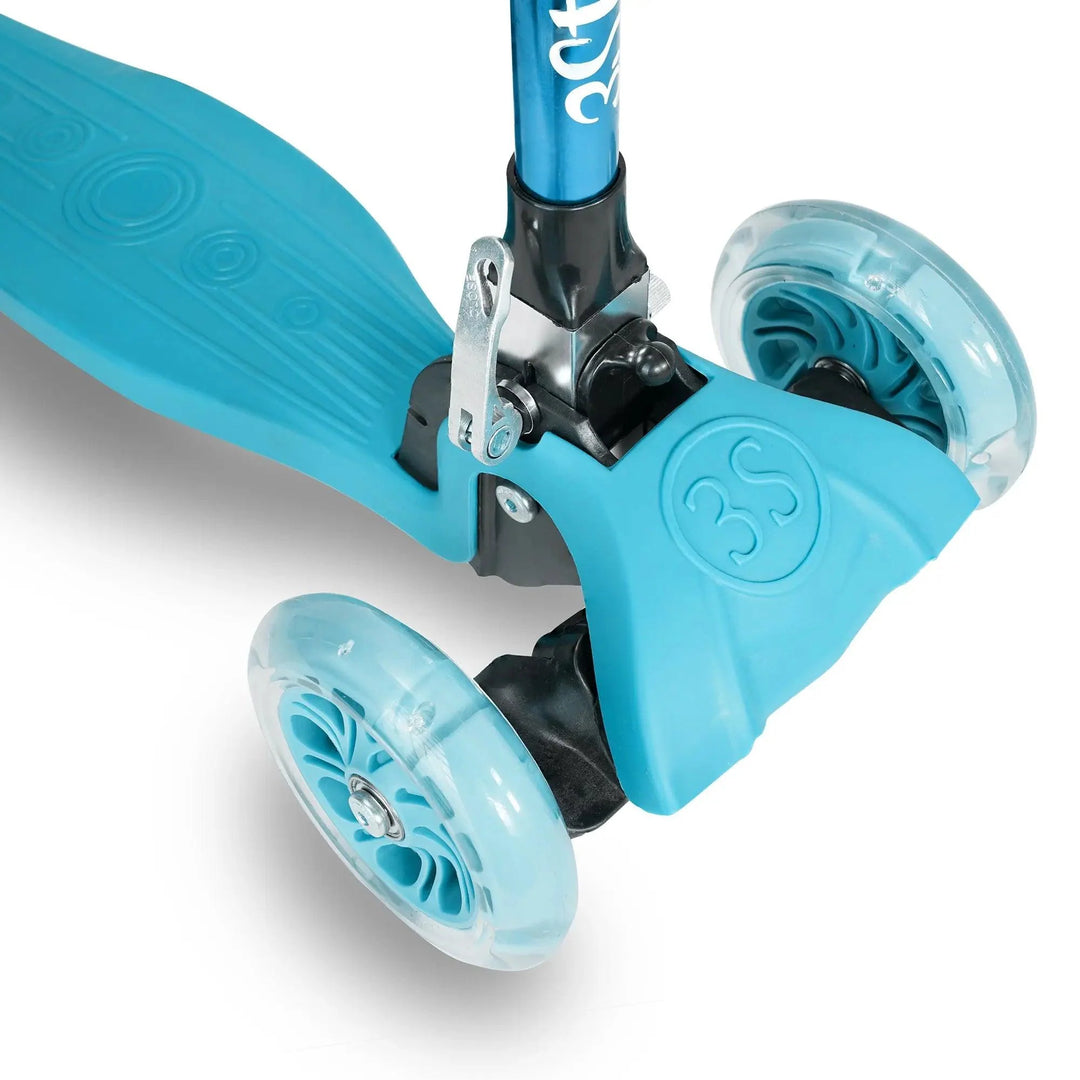 Blue Kids Scooter Tilt to Turn Steering